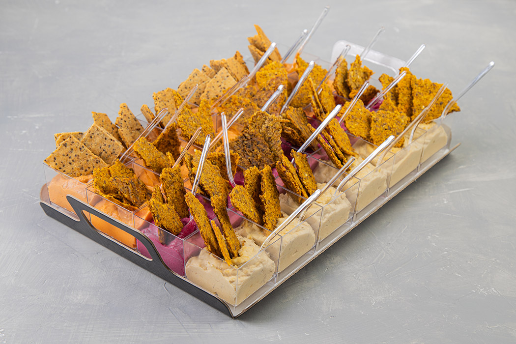 Сет палитра: Хумус ассорти и хлебцы