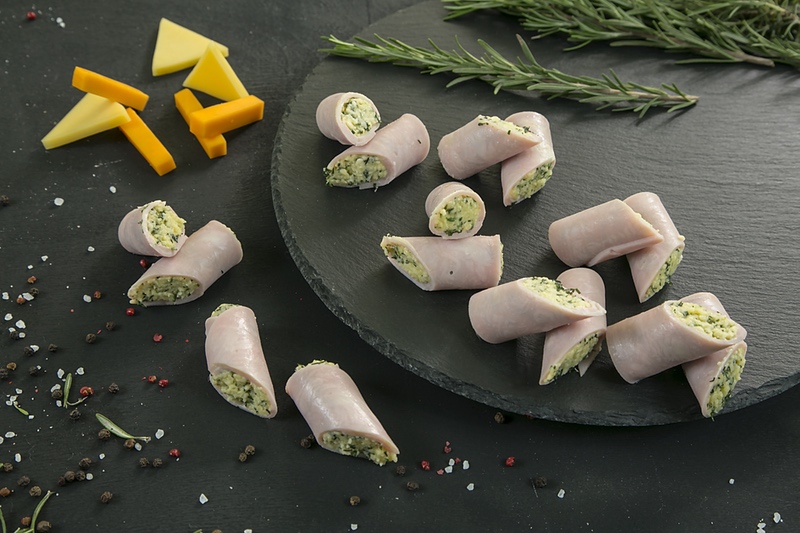 Рулетики с сыром и зеленью