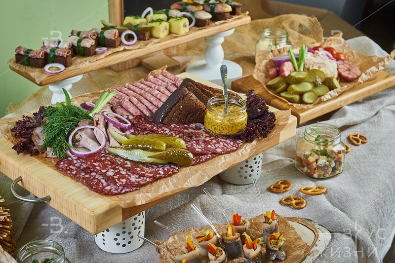 Сет Застольный