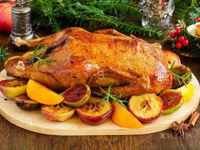 Утка фермерская запеченная на зерновом откорме