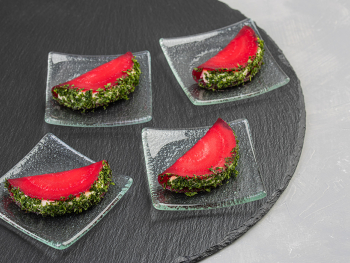 Тако из свеклы с кремчиз из кешью