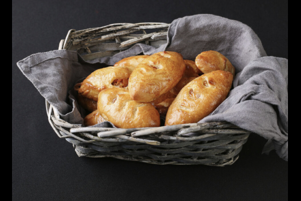 Мини пирожки с курицей