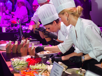 Станция с бурито на 30 человек