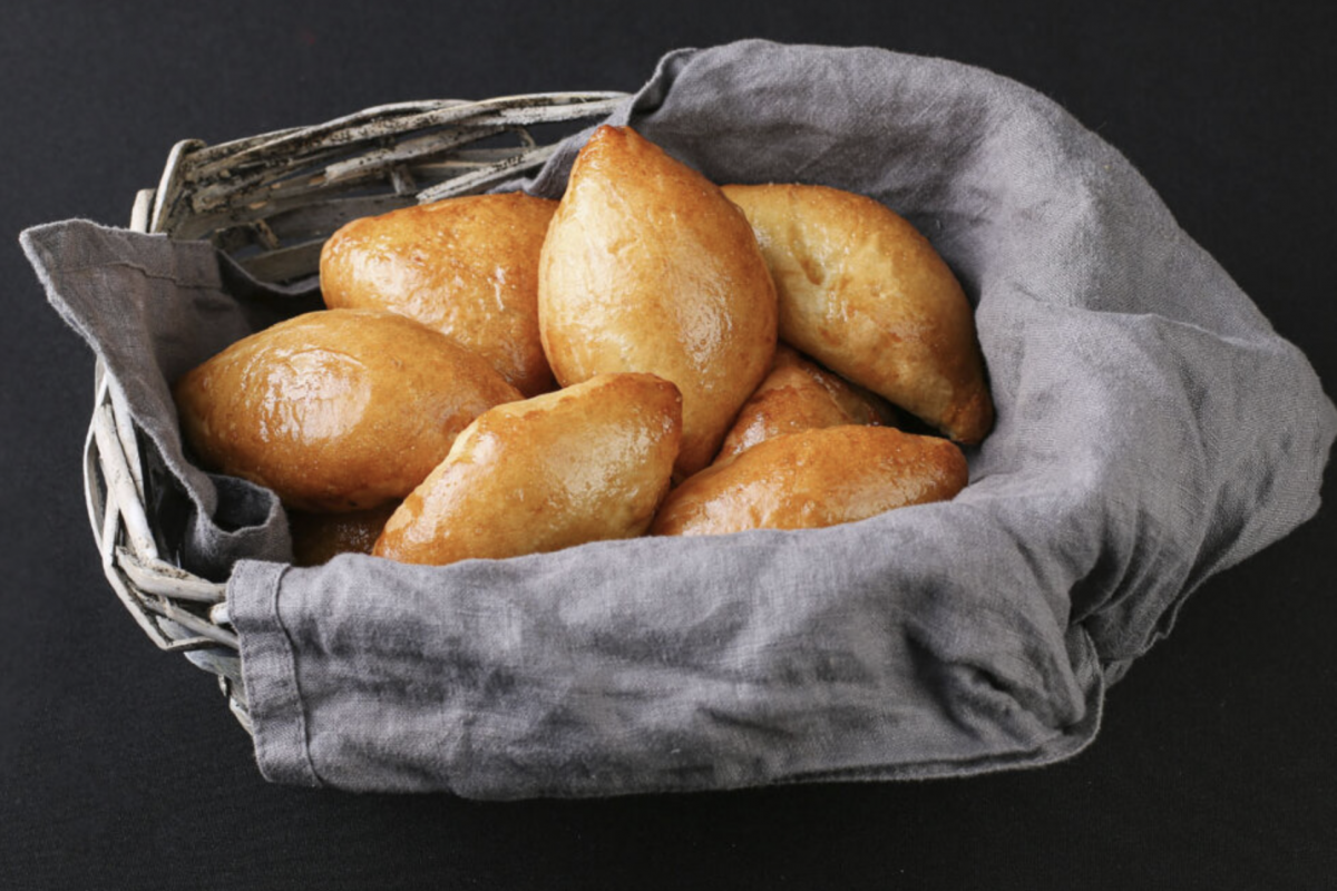 Мини пирожки с капустой