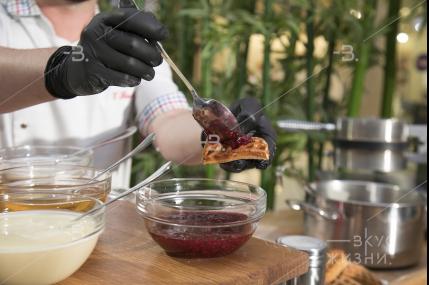 Станция Венские вафли (сладкие) на 30 человек/фото