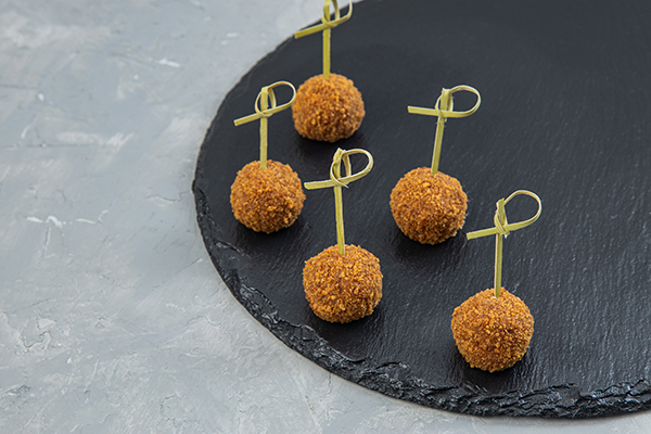 Кейк болл Медовик/фото