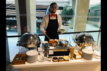 Станция с супами/фото