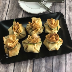 Мини-креп с рубленым мясом/фото