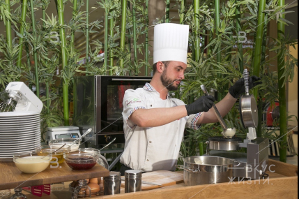 Станция Венские вафли (сладкие) на 30 человек/фото