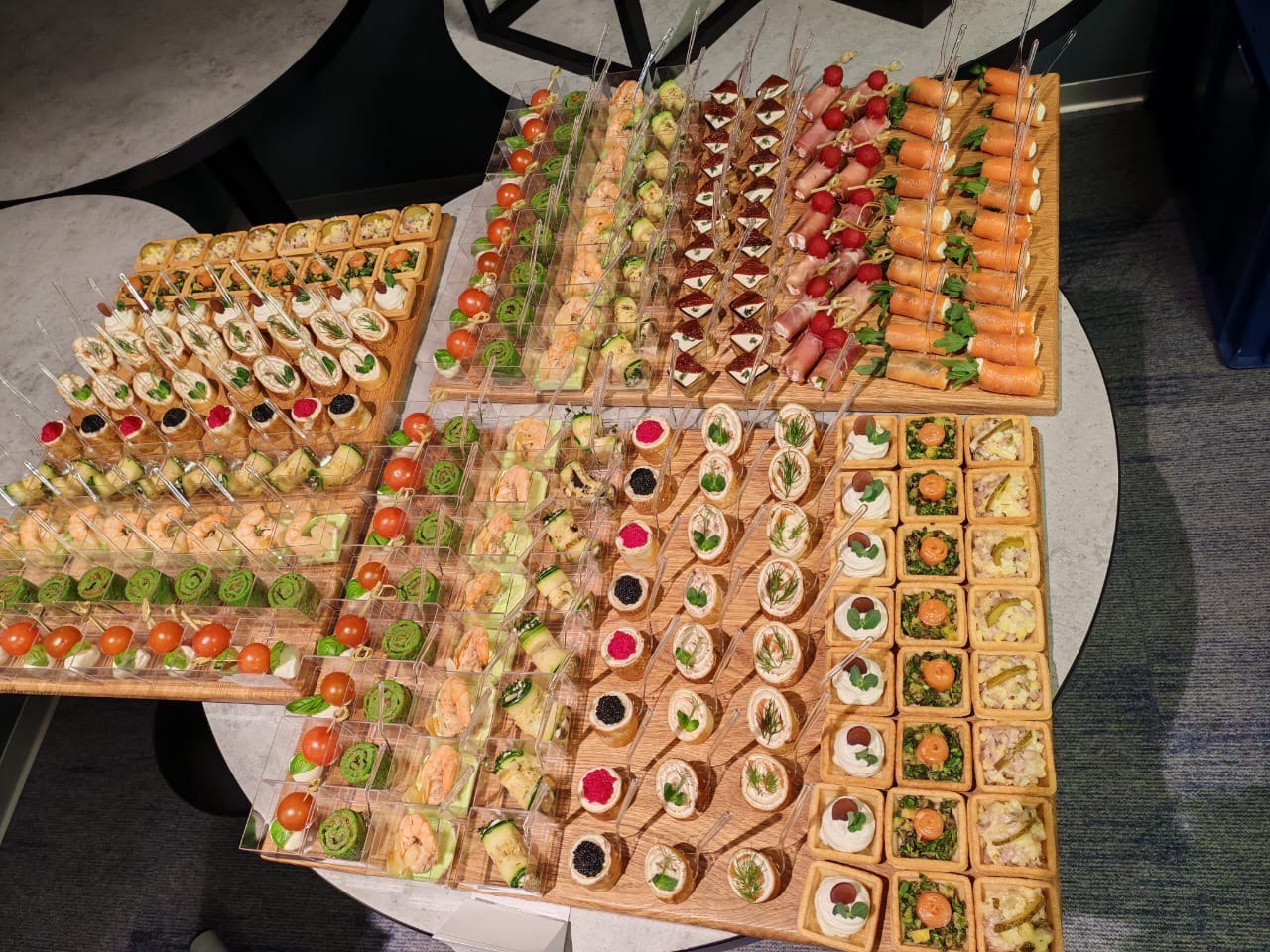 Фуршет Бизнес клуб Атланты/фото